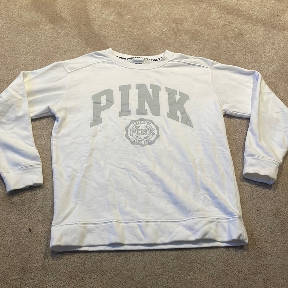 White crew neck from Pink